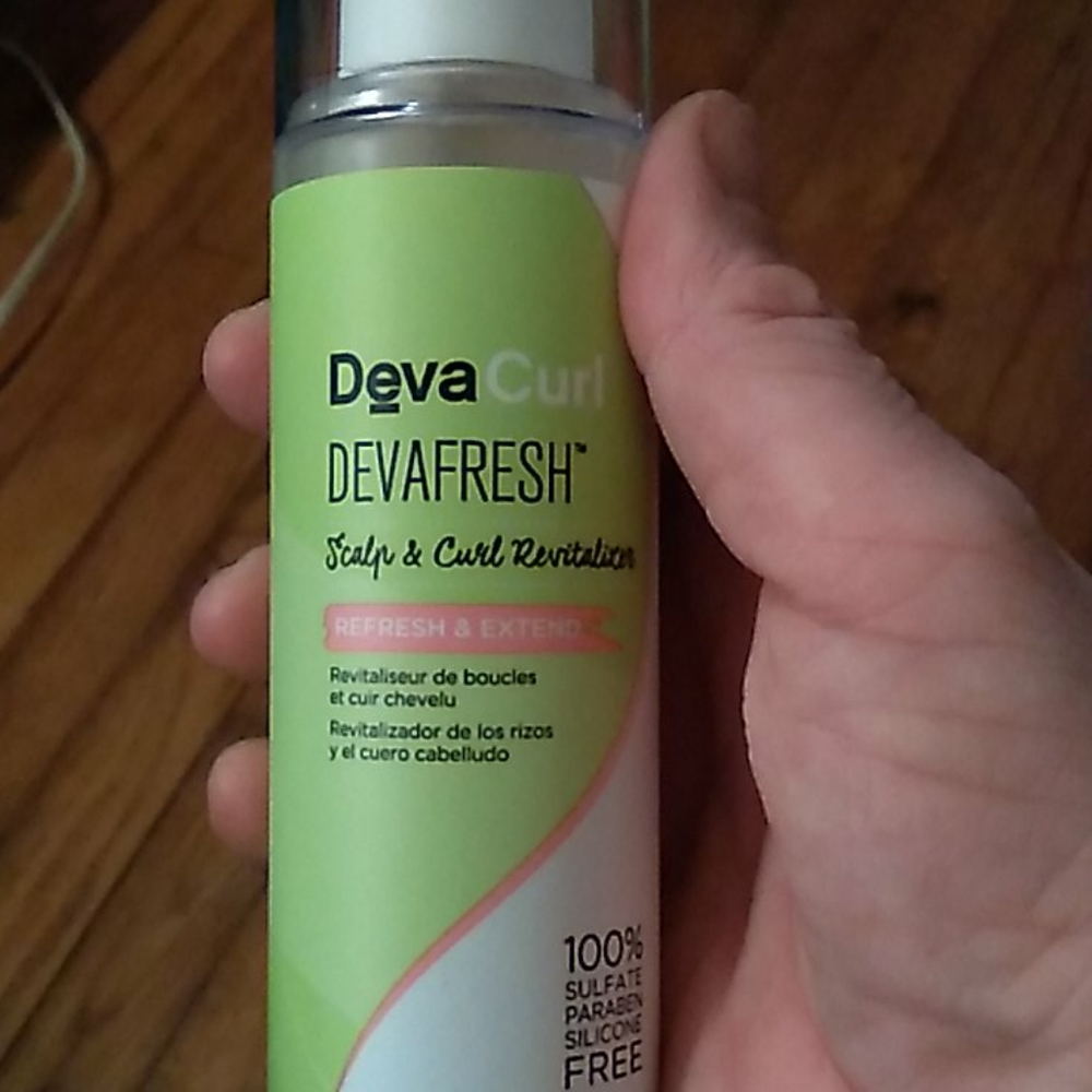 DevaCurl DEVAFRESH Scalp & Curl Revitalizer
